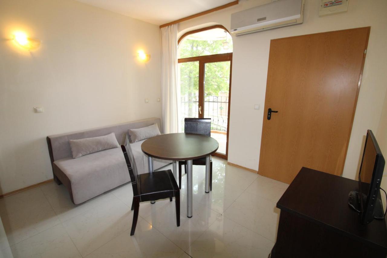 Menada Green Hills Apartments Sozopol Exterior foto
