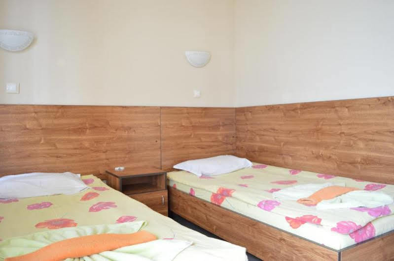 Menada Green Hills Apartments Sozopol Exterior foto